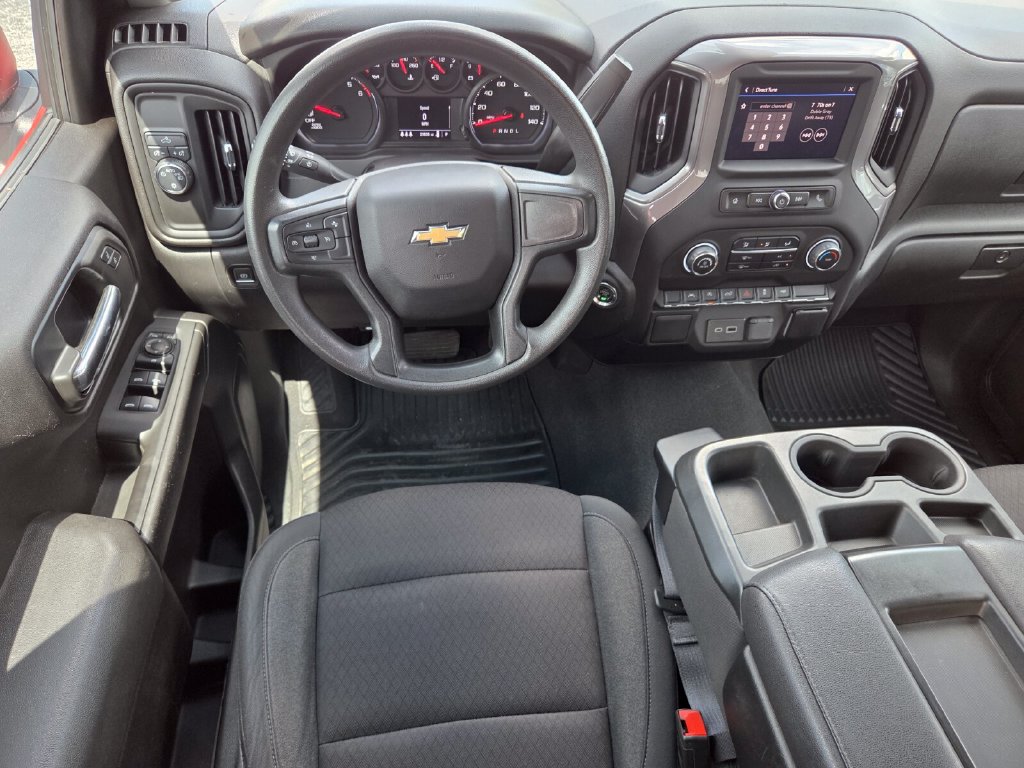 Certified 2024 Chevrolet Silverado 1500 Custom RWD image 9