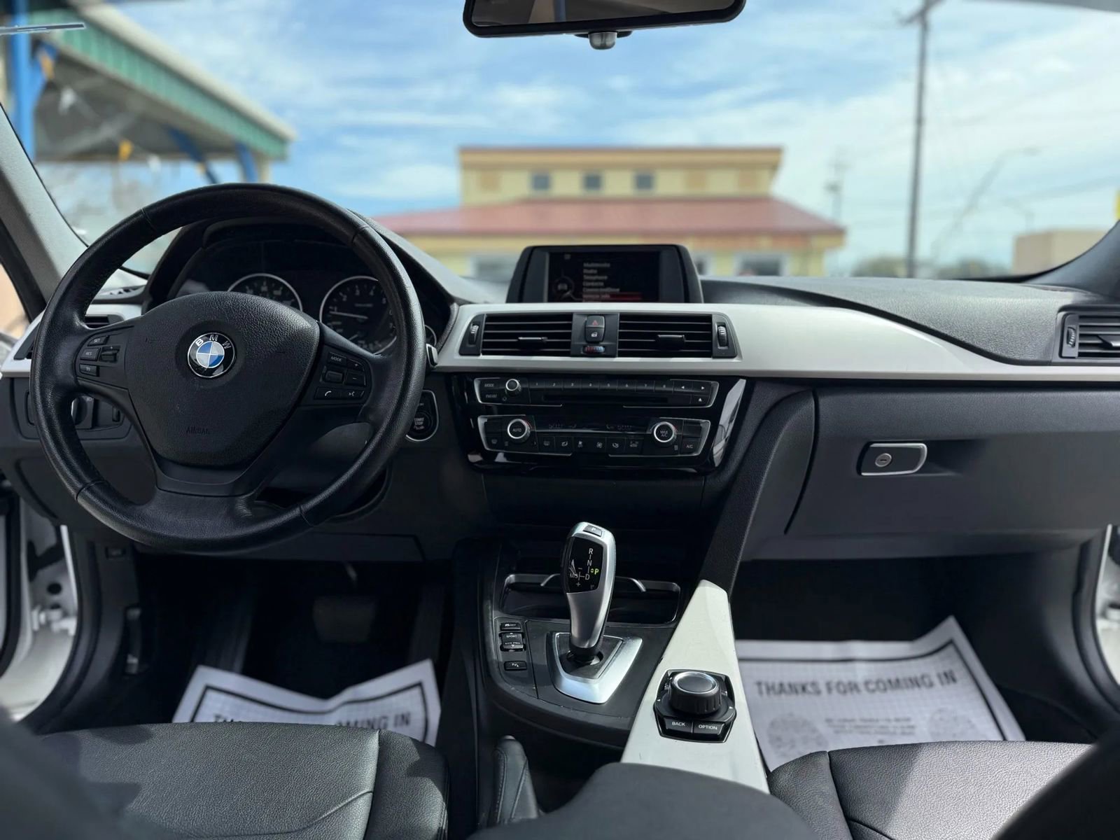 Used 2016 BMW 320i Sedan image 20