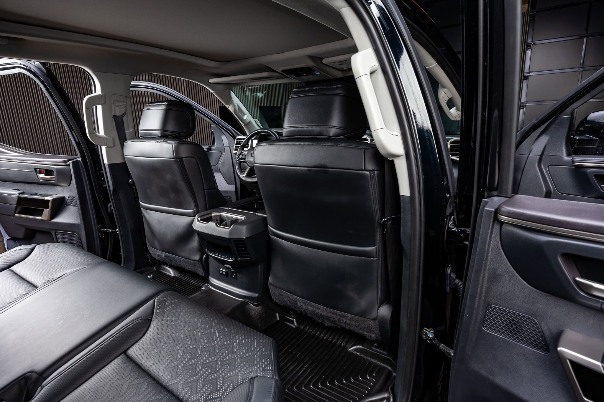 Used 2023 Toyota Tundra Limited image 30