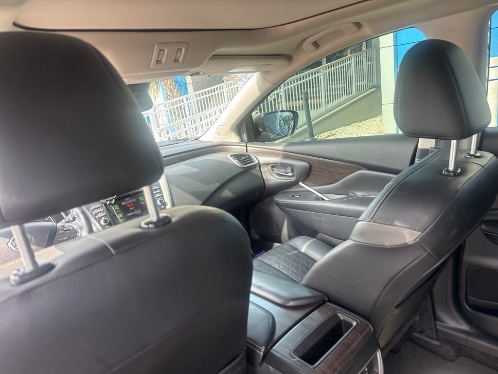 Used 2022 Nissan Murano Platinum w/ Cargo Package FWD image 14