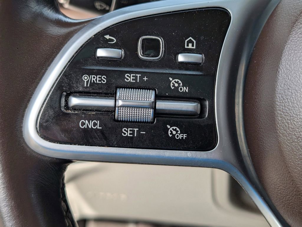 Used 2019 Mercedes-Benz E 450 Coupe w/ AMG Line Package image 19