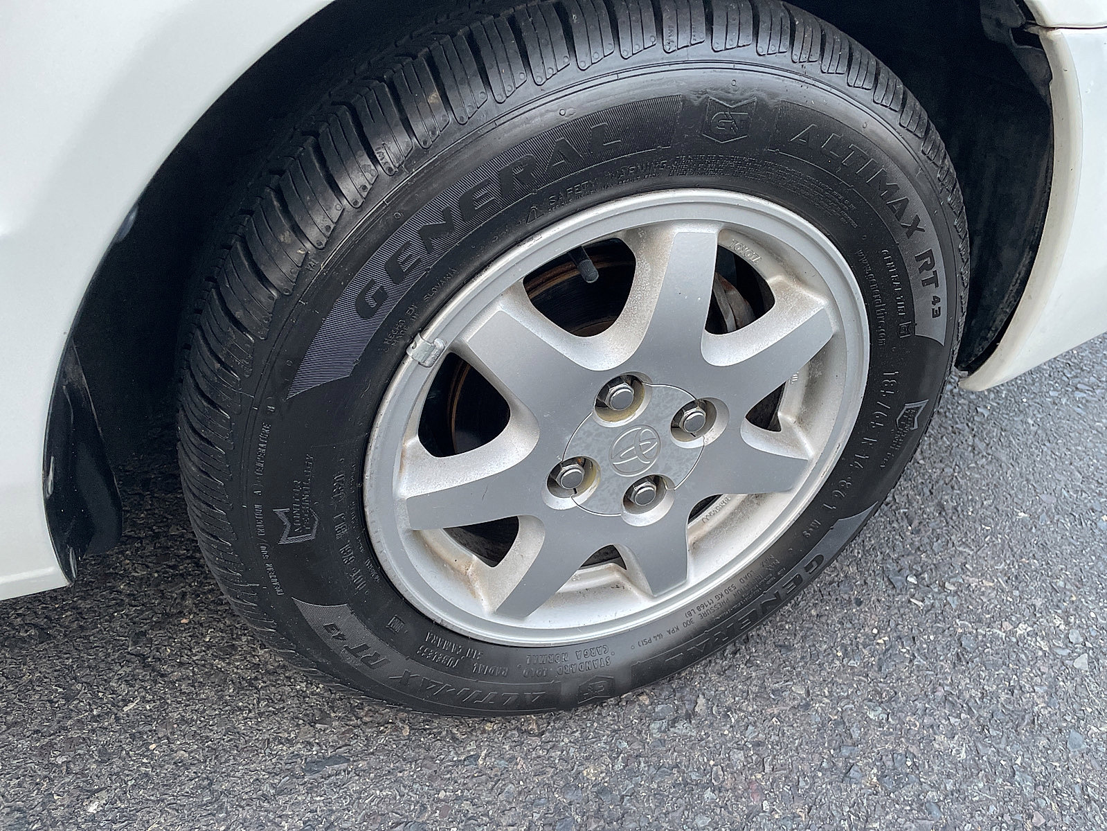 Used 1997 Toyota Paseo Convertible image 33