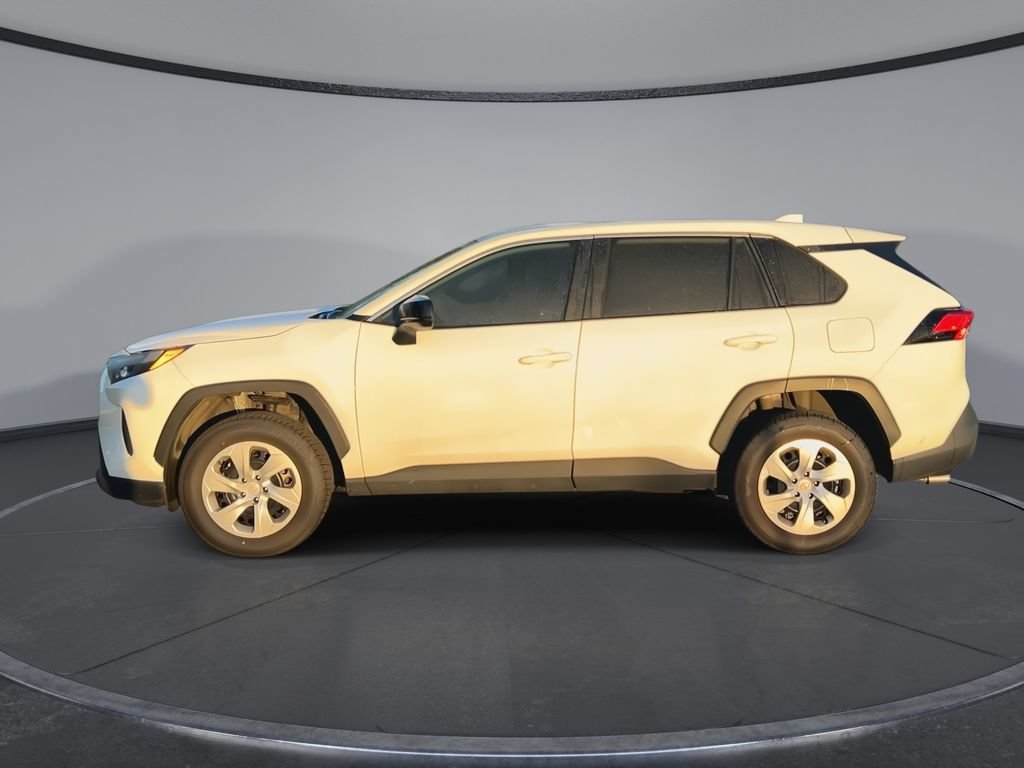 Certified 2023 Toyota RAV4 LE FWD image 5