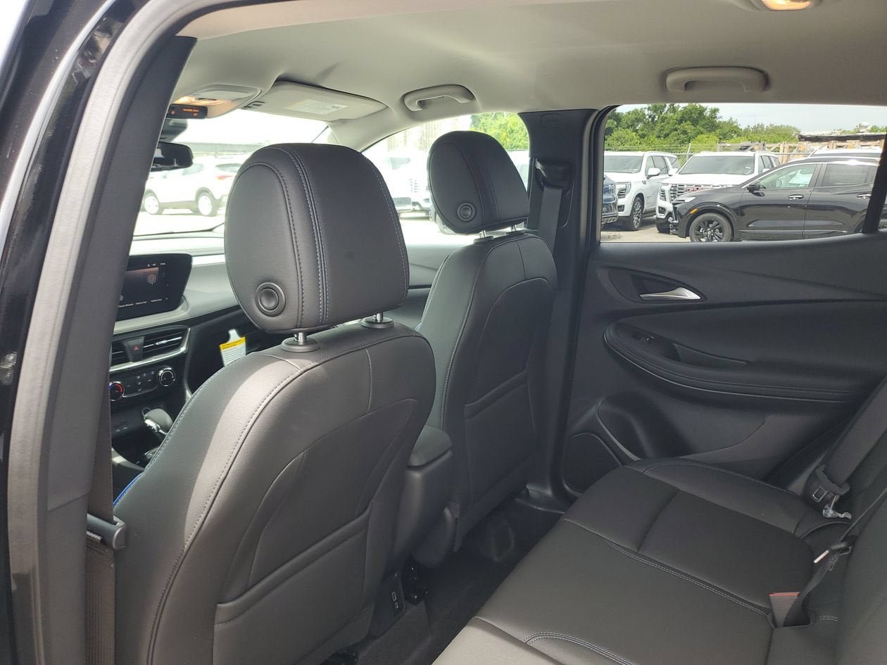 New 2026 Buick Encore GX Sport Touring FWD image 9