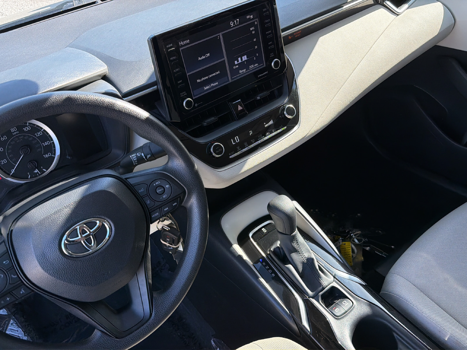 Used 2022 Toyota Corolla LE FWD image 21