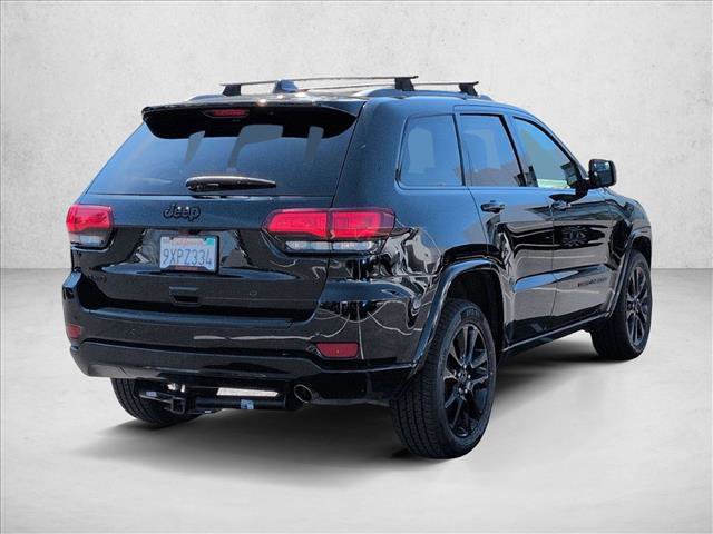 Used 2018 Jeep Grand Cherokee Altitude image 5