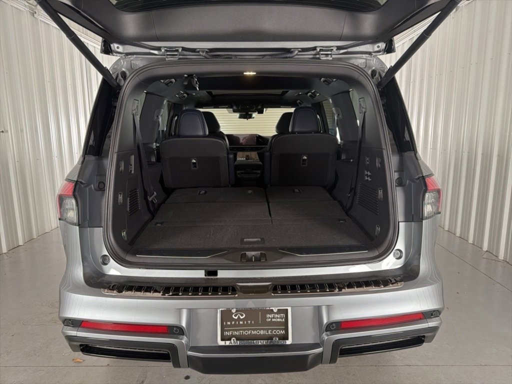 New 2026 INFINITI QX80 4WD image 33