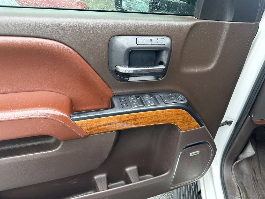 Used 2015 Chevrolet Silverado 2500 High Country w/ Duramax Plus Package image 11