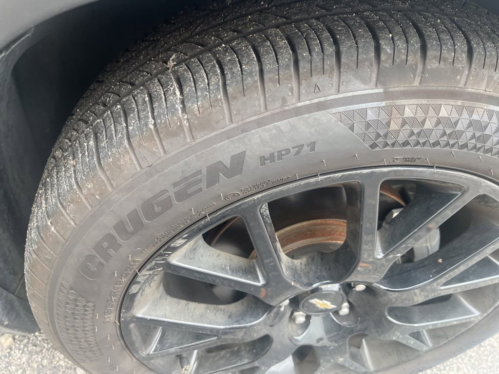 Used 2021 Chevrolet Trax LT w/ Midnight Edition image 6