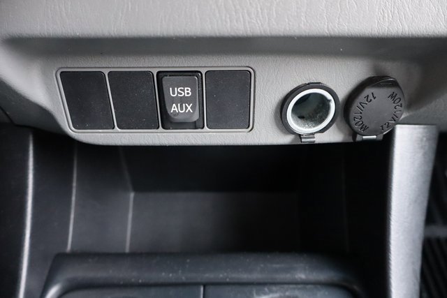 Used 2013 Toyota Tacoma 4x4 Double Cab w/ SR5 Pkg image 9