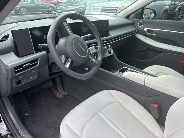 Used 2026 Hyundai Sonata SEL FWD image 12