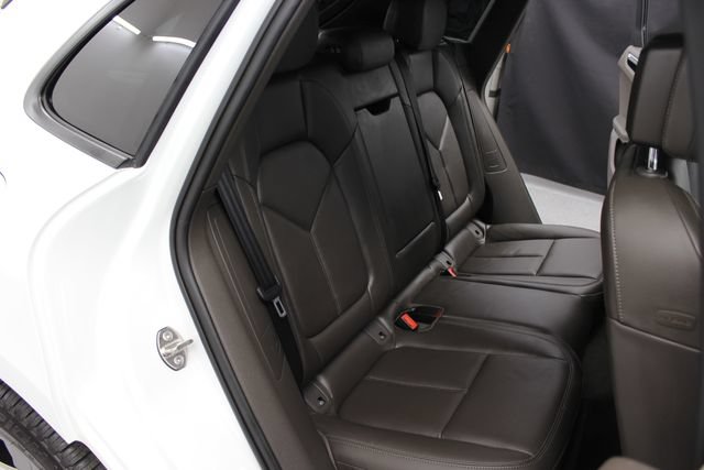 Used 2023 Porsche Macan Turbo AWD/4WD image 30