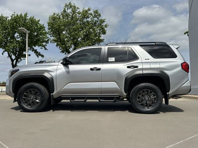 New 2026 Toyota 4Runner SR5 AWD/4WD image 2