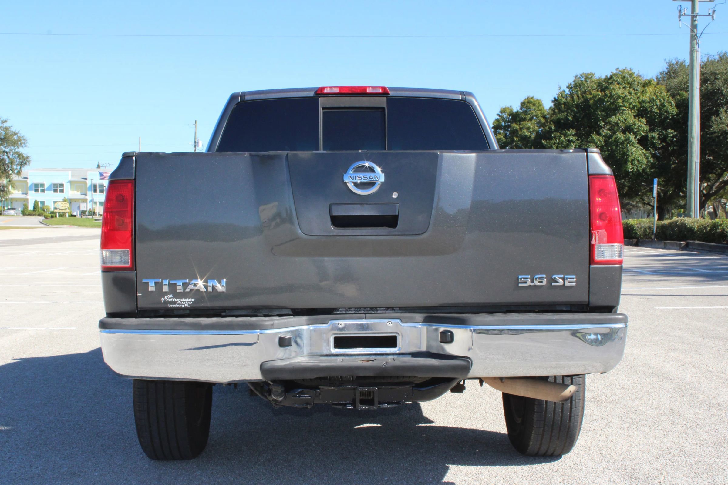 Used 2007 Nissan Titan SE image 14