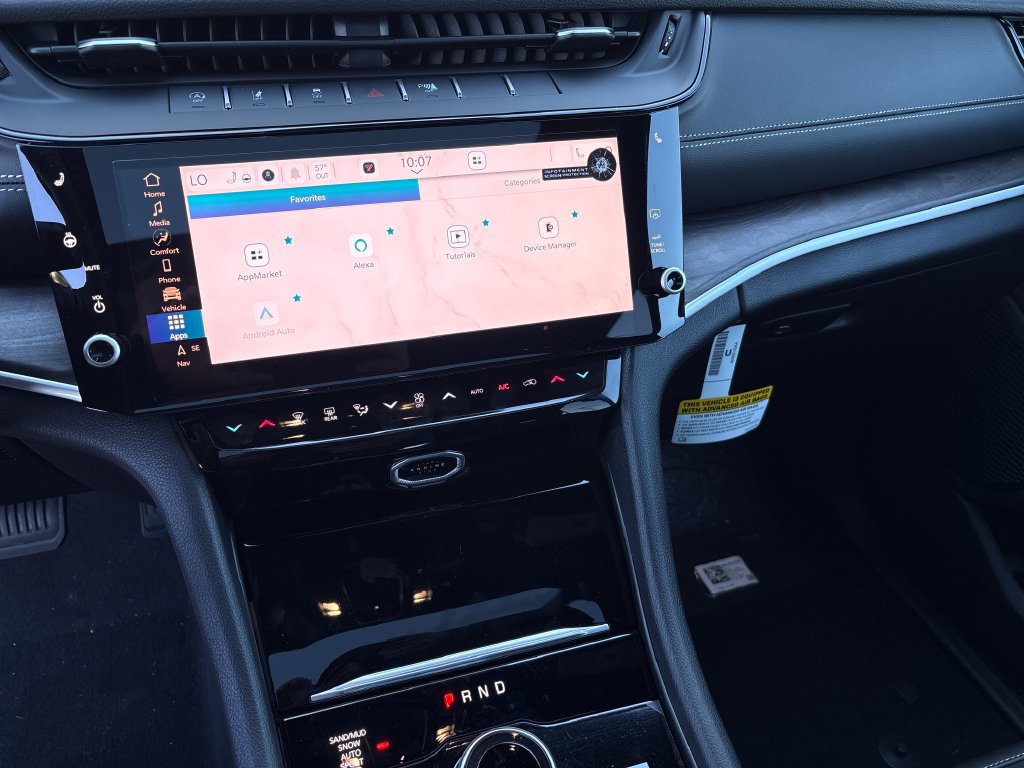 New 2027 Jeep Grand Cherokee 4WD image 16