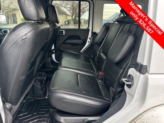 Used 2022 Jeep Wrangler Unlimited Sahara w/ Dual Top Group image 16
