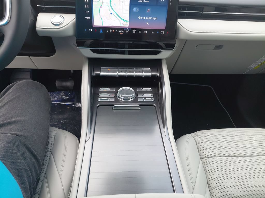 New 2026 Lincoln Nautilus Reserve w/ Jet Appearance Package AWD/4WD image 25