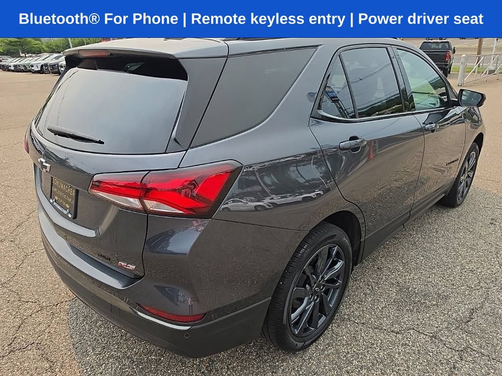 Used 2023 Chevrolet Equinox RS AWD/4WD image 3