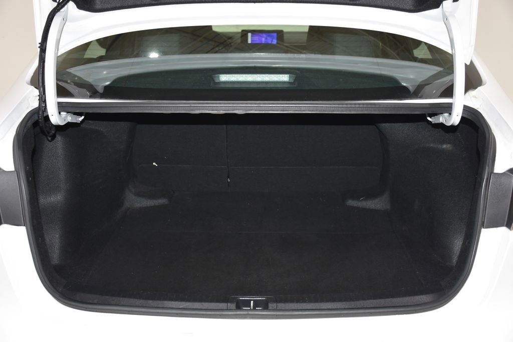 Used 2023 Toyota Corolla LE image 29