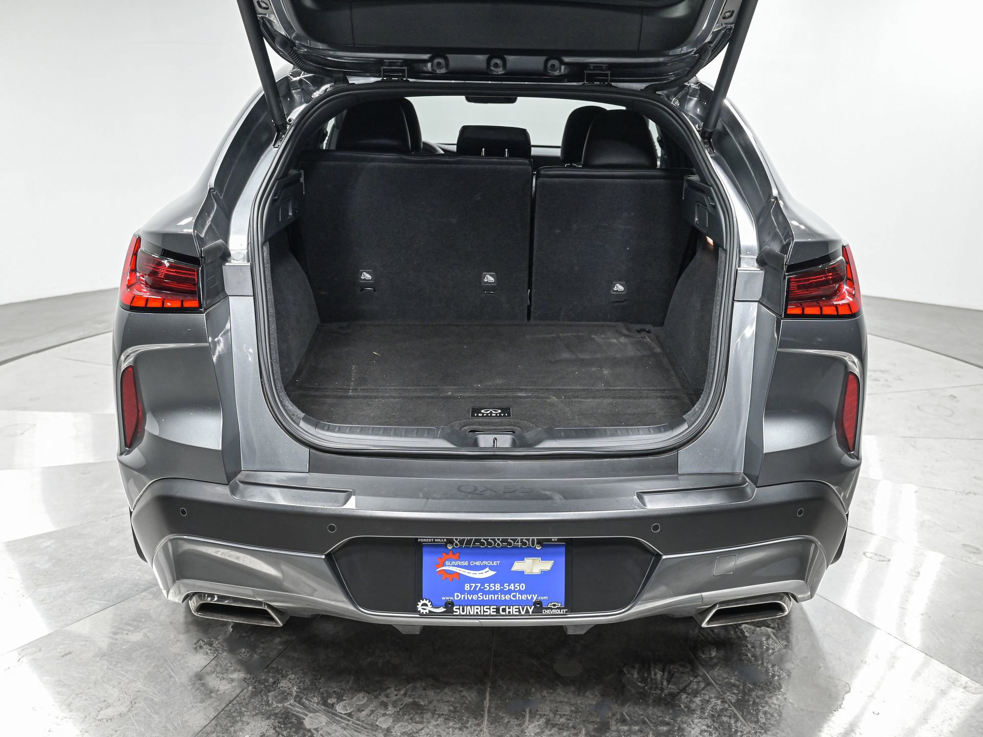 Used 2025 INFINITI QX55 Luxe w/ Cargo Package image 6