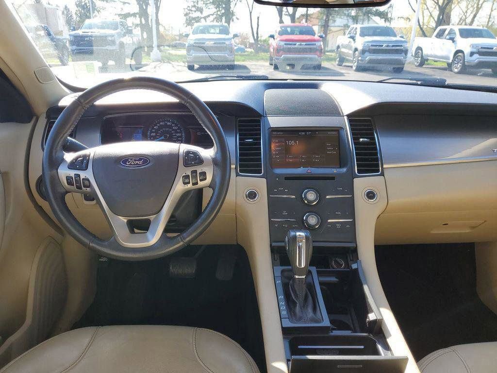 Used 2013 Ford Taurus SEL image 22