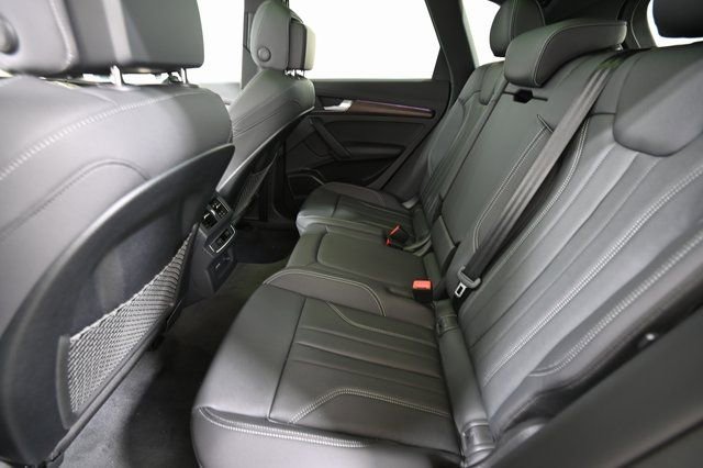 New 2025 Audi Q5 e Premium Plus image 9