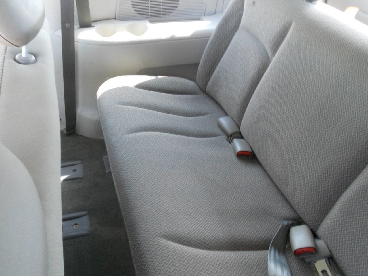 Used 2006 Dodge Caravan SE image 24