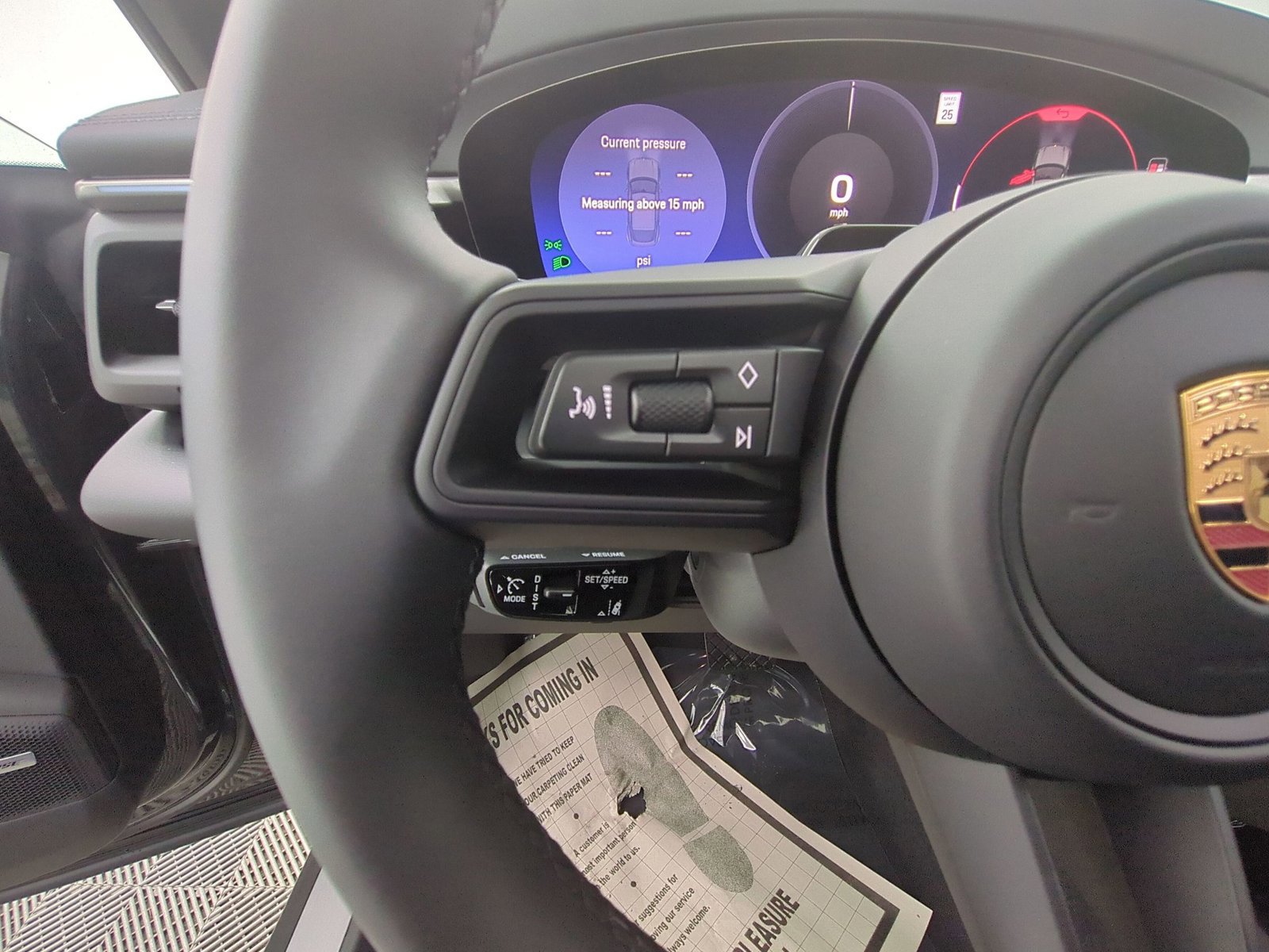 New 2026 Porsche Macan 4 Electric image 28