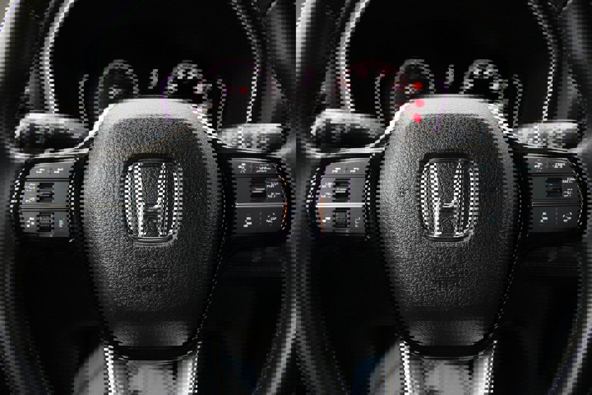 Used 2024 Honda Pilot Touring image 25