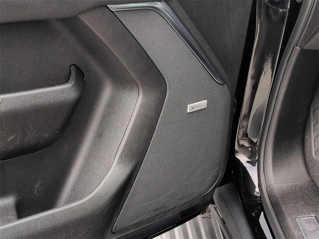 Used 2023 GMC Yukon Denali w/ Denali Reserve Package image 19