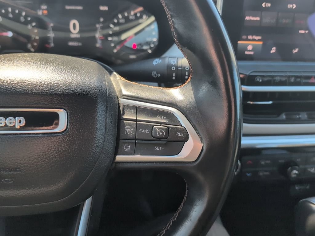 Used 2022 Jeep Compass Limited image 27