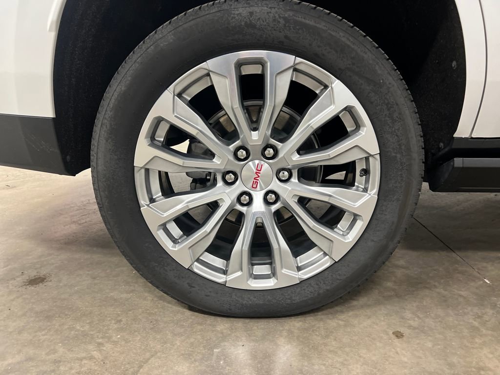 Certified 2024 GMC Yukon Denali w/ Denali Reserve Package image 10