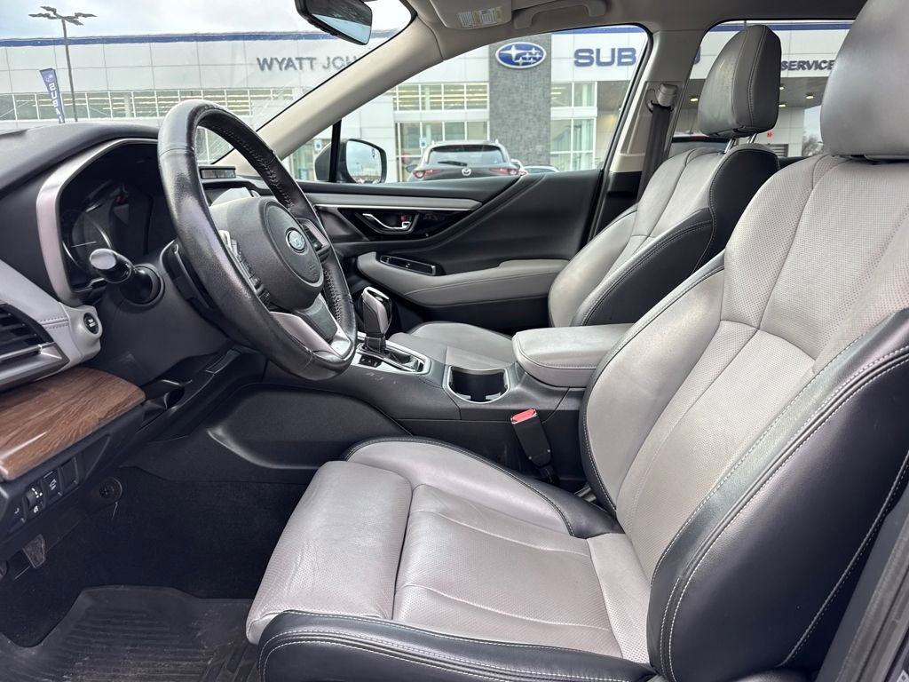Used 2023 Subaru Outback Limited image 13
