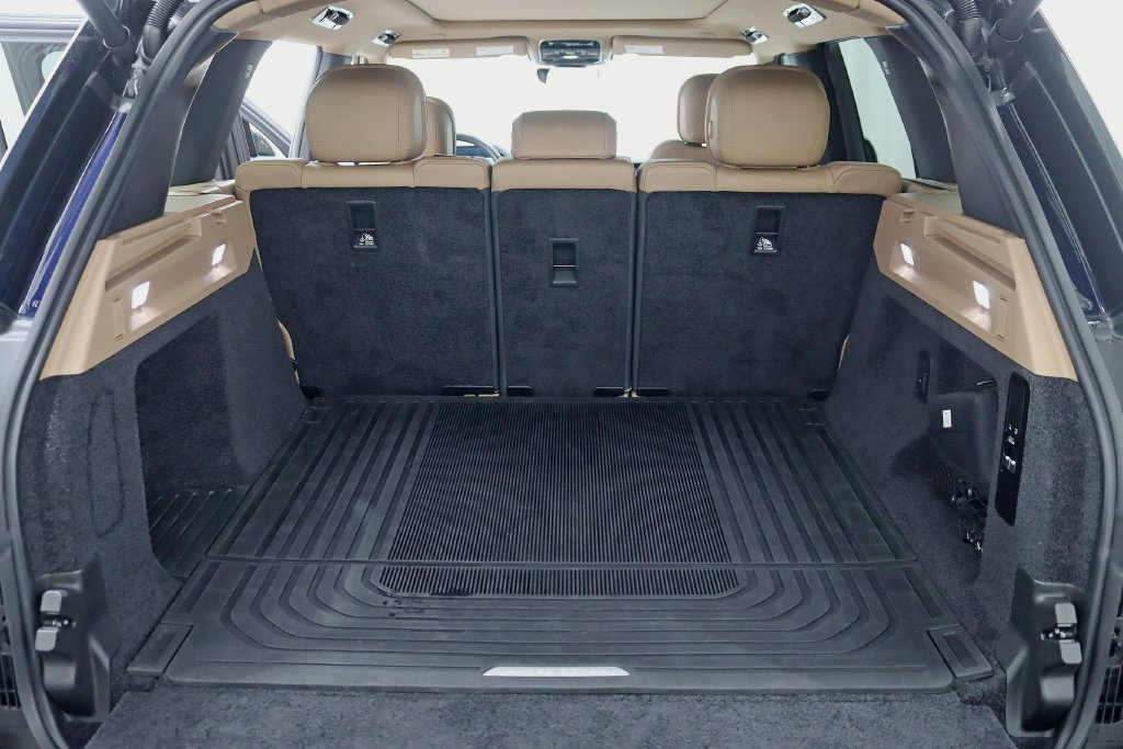 Used 2023 Land Rover Range Rover SE AWD/4WD image 38