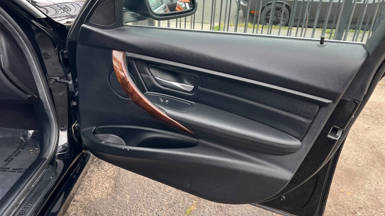 Used 2015 BMW 328i xDrive Wagon image 26