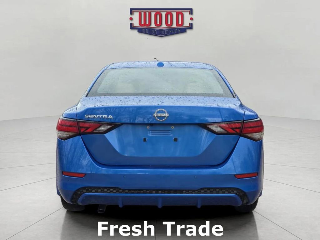 Used 2025 Nissan Sentra SV w/ SV Premium Package FWD image 5