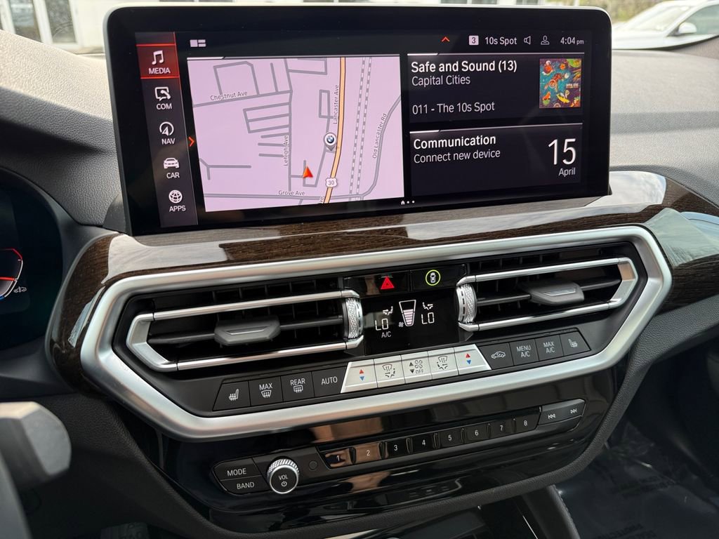 Certified 2025 BMW X4 xDrive30i w/ Premium Package image 20