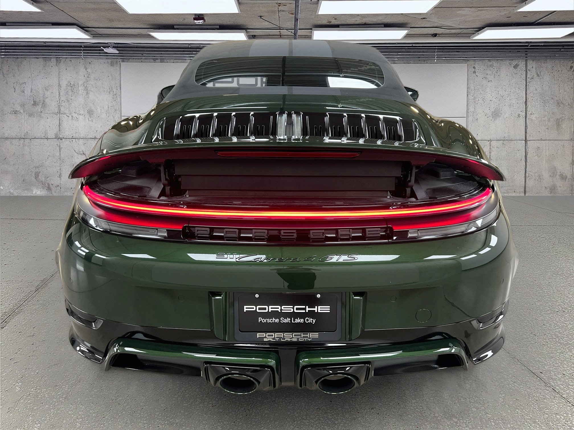 Certified 2026 Porsche 911 Carrera 4 GTS AWD/4WD image 42
