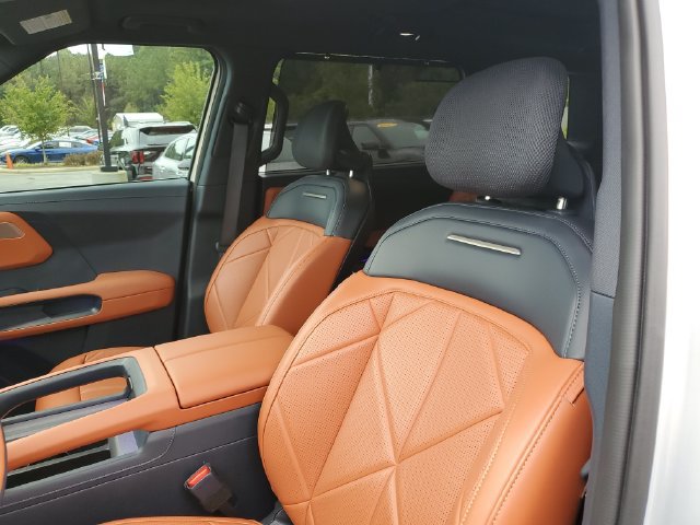 Used 2027 Kia Telluride SX w/ Towing Package FWD image 23