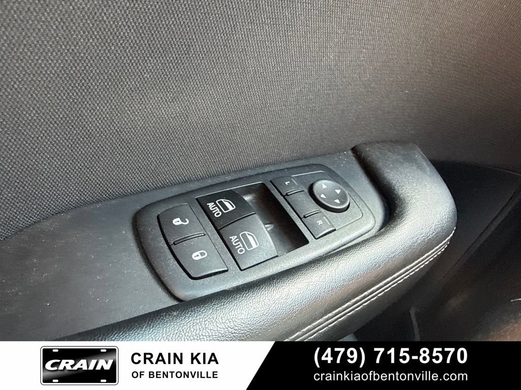 Used 2017 Dodge Challenger R/T w/ Driver Convenience Group RWD image 20