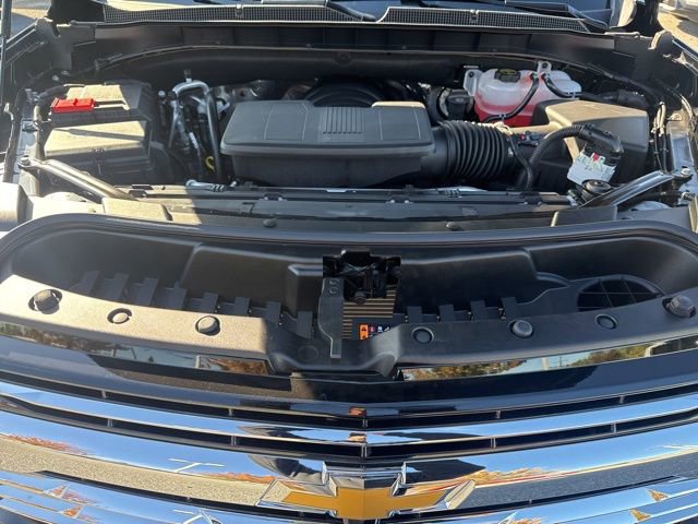 New 2026 Chevrolet Suburban Premier image 31