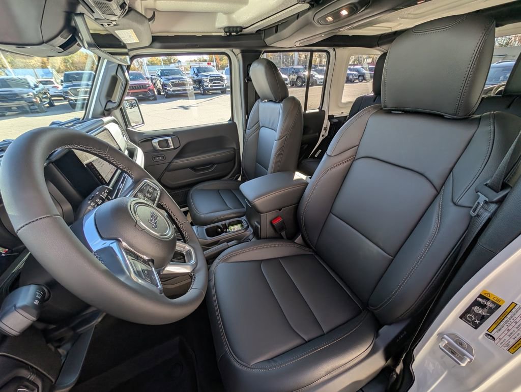 New 2026 Jeep Wrangler Sahara image 14