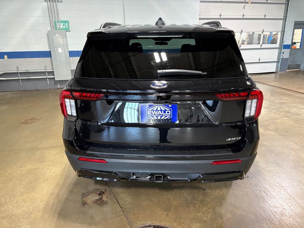 New 2026 Ford Explorer ST-Line AWD/4WD image 9