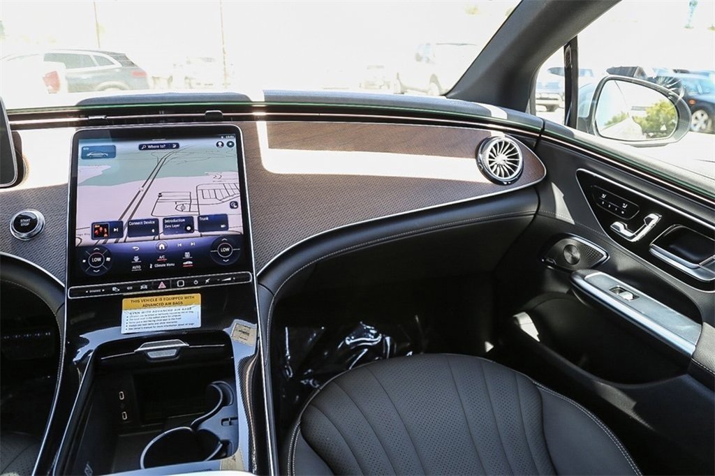 Used 2023 Mercedes-Benz EQE 500 4MATIC Sedan image 15
