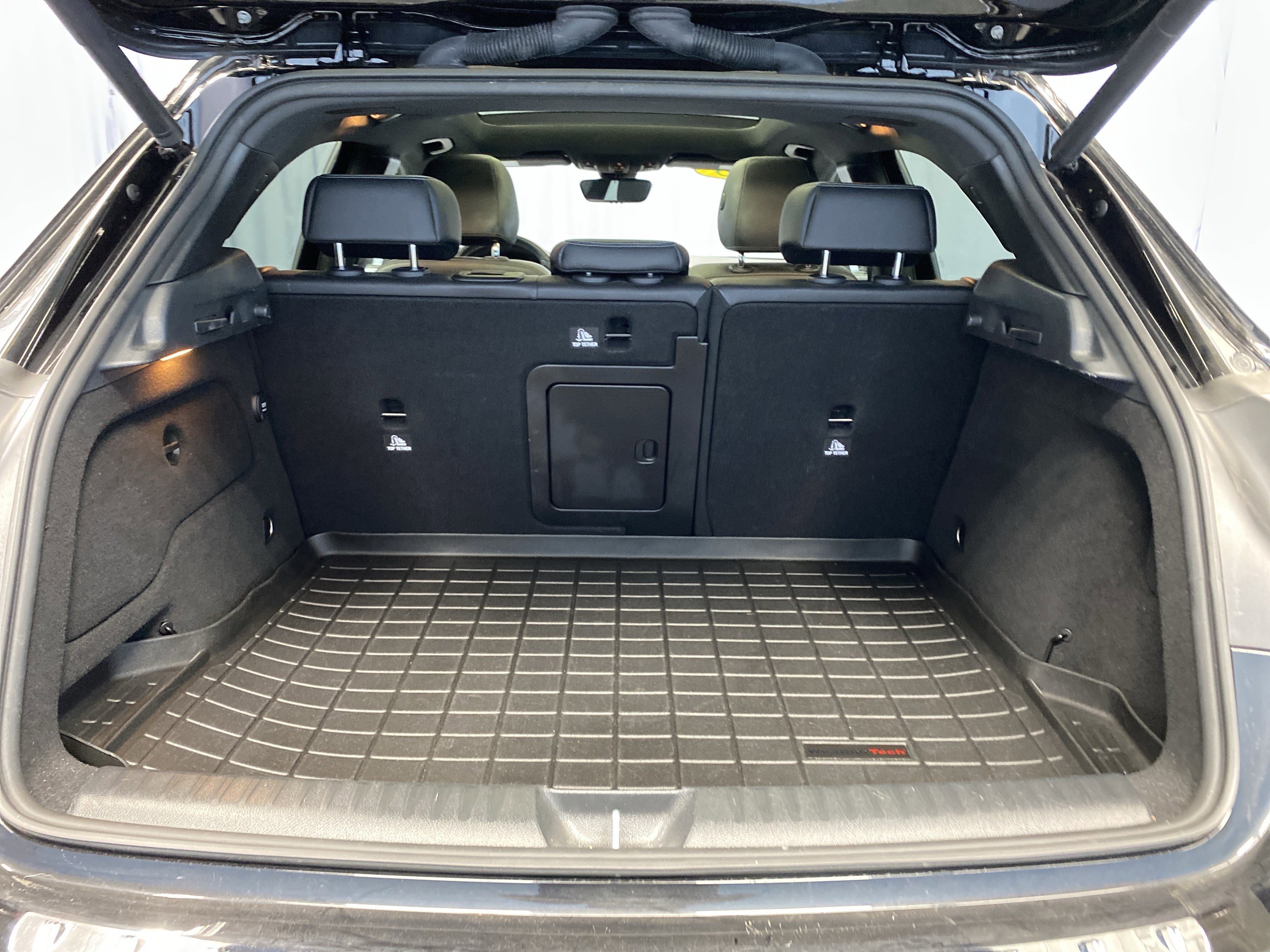Used 2018 Mercedes-Benz GLA 250 4MATIC image 32