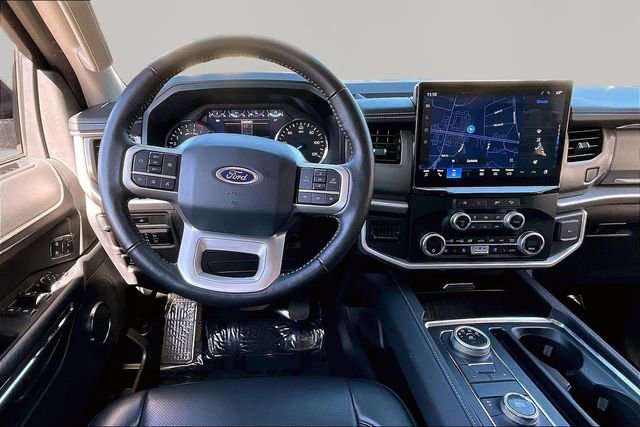 Used 2024 Ford Expedition XLT image 8