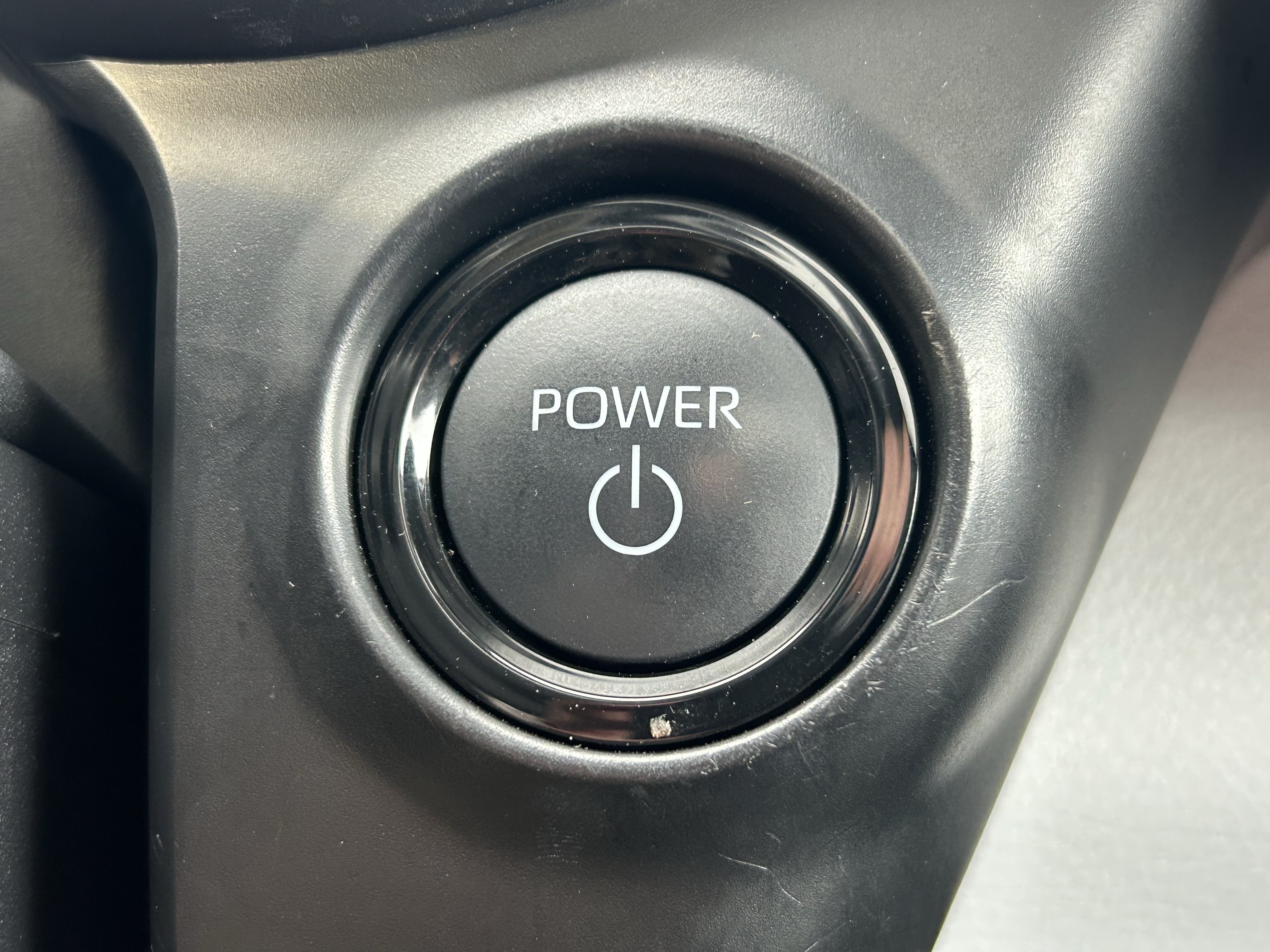 Certified 2025 Toyota Sienna LE w/ LE Plus Package AWD/4WD image 34