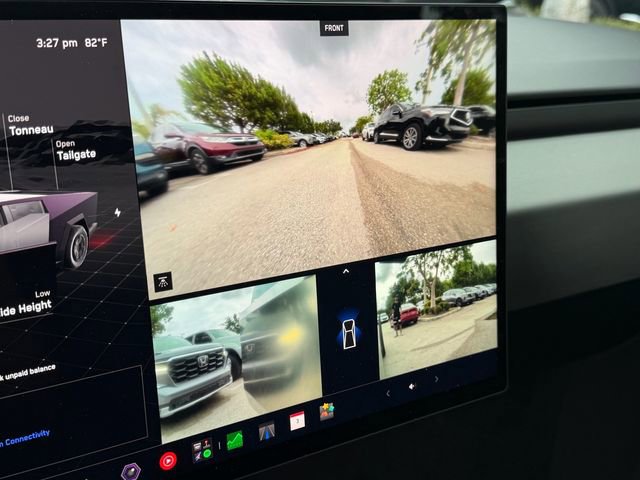 Used 2024 Tesla Cybertruck AWD Crew Cab image 25