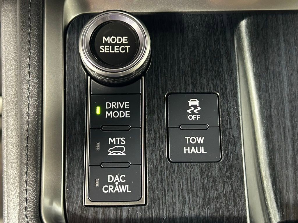 Used 2025 Lexus GX 550 AWD/4WD image 25