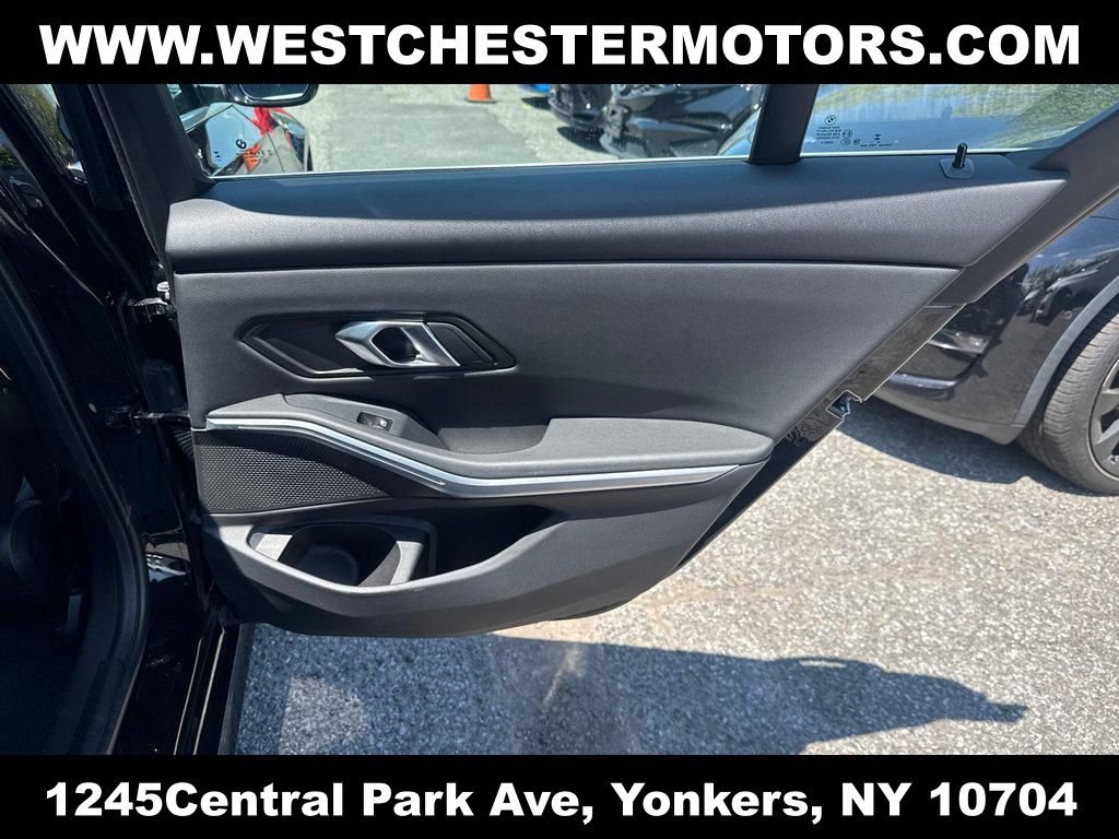 Used 2024 BMW 330e xDrive AWD/4WD image 18